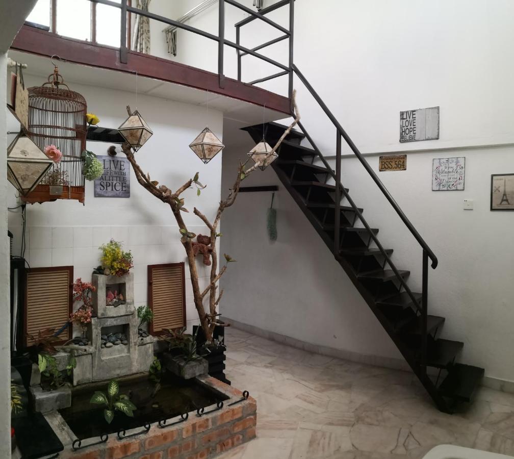 Hua Tang Homestay Ipoh Buitenkant foto