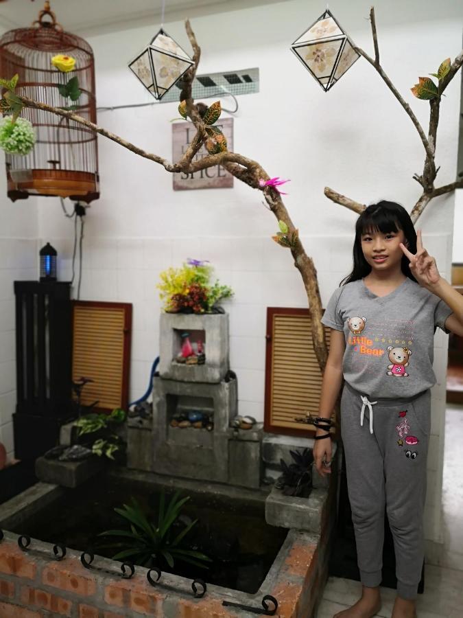 Hua Tang Homestay Ipoh Buitenkant foto